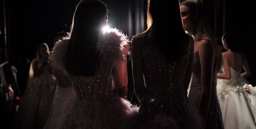 Dazzling Attire Inspirations for Women at Weddings