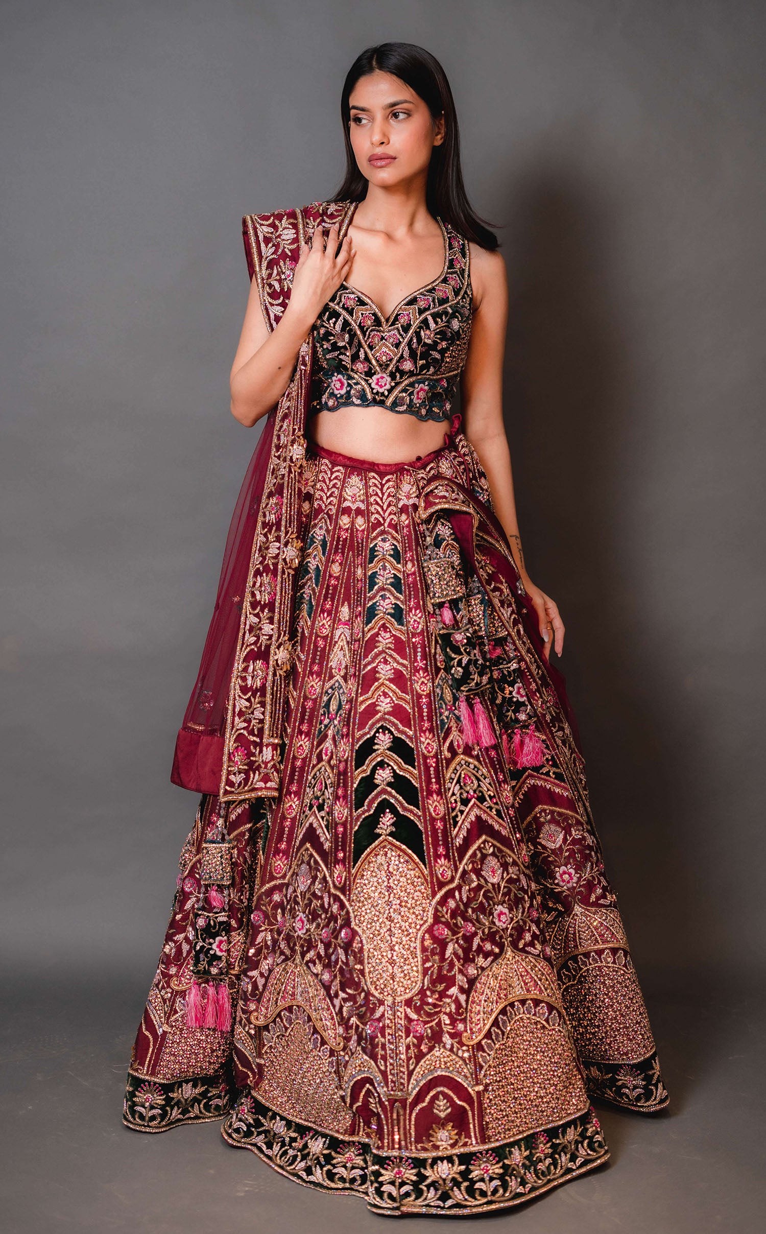 Buy Indian Bridal Lehenga Choli USA, Traditional Designer Wedding Lehengas  Online UK: Green and Pink